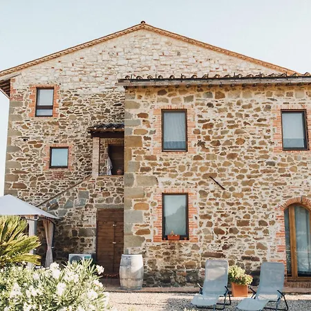 Podere Biricocolo - Il Cortile